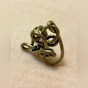 Elegant Silver  Knot Ring. Unusual design. Unisex